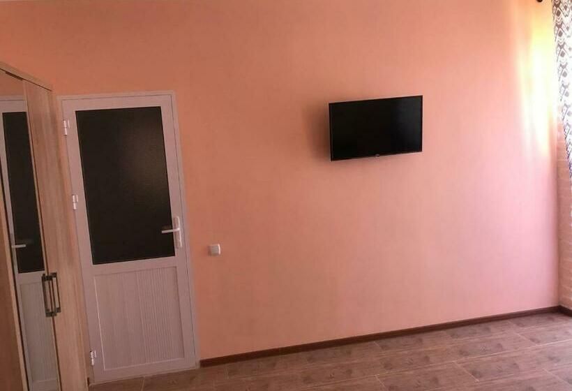 Номер Стандарт, Sitora Star Guest House