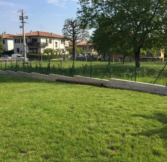 标准间, Villa Rita