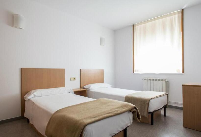 إستوديو قياسى, Residencia Universitaria Campus De Montilivi