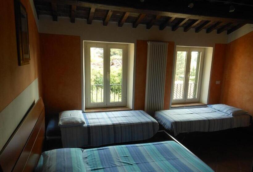 Habitación Triple Estándar, B&b La Corte