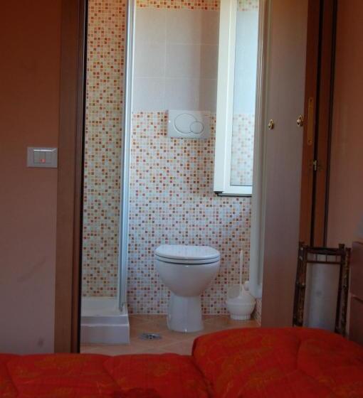 Habitación Triple Estándar, B&b La Corte