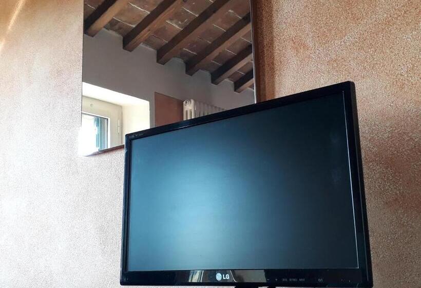 Habitación Triple Estándar, B&b La Corte