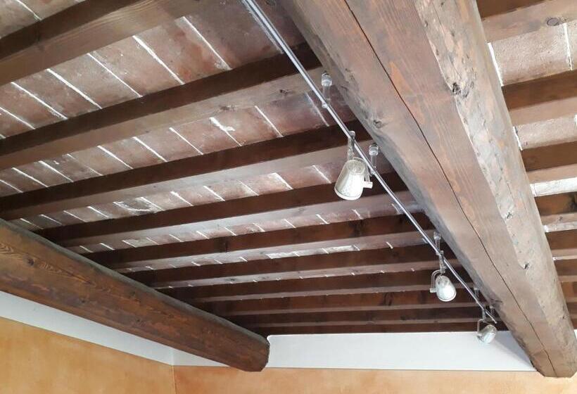 Habitación Triple Estándar, B&b La Corte