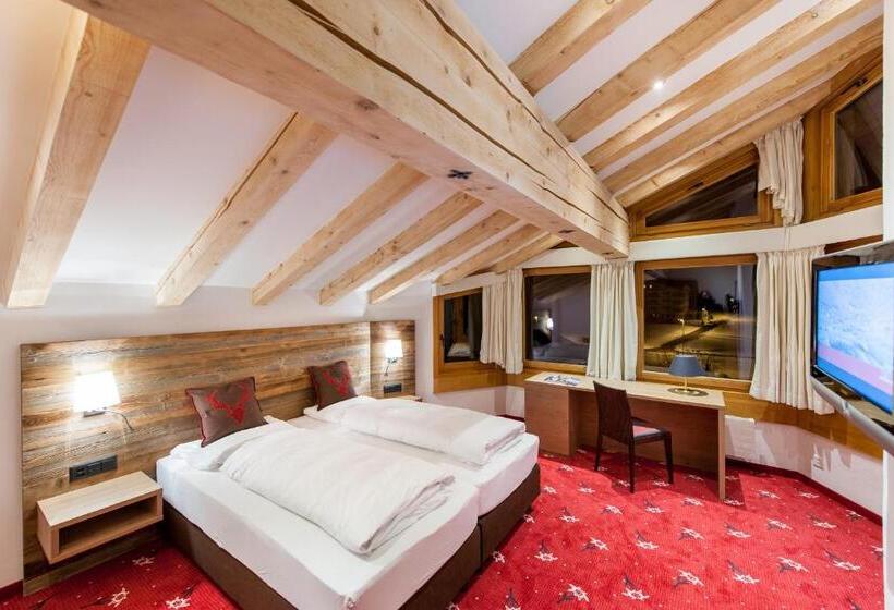 جناح دور أخير, Chalet Silvretta Hotel & Spa