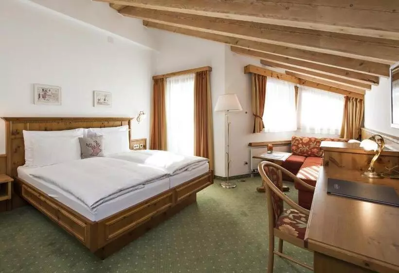 バルコニー付きスーペリアルーム, Chalet Silvretta Hotel & Spa