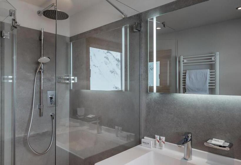 جناح مزوَّد بشرفة, Chalet Silvretta Hotel & Spa