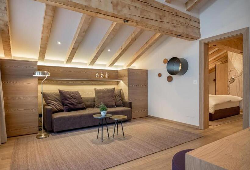 جناح مزوَّد بشرفة, Chalet Silvretta Hotel & Spa