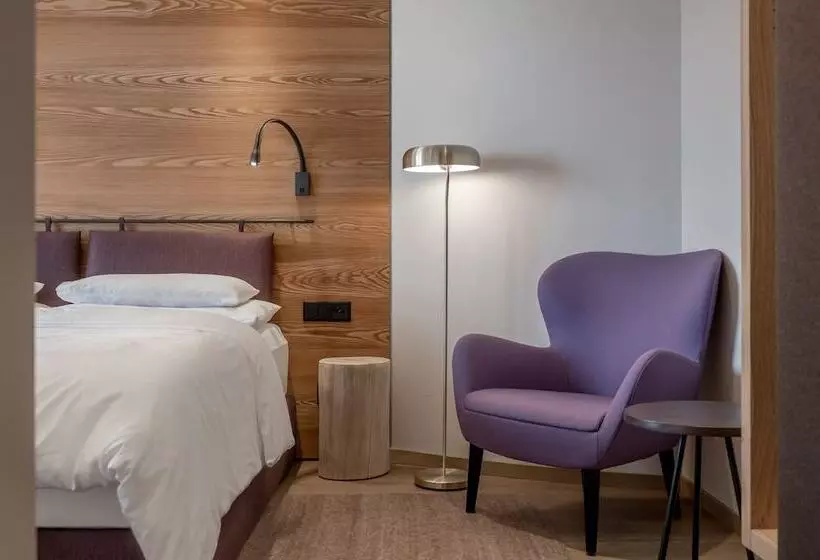 バルコニー付スイート, Chalet Silvretta Hotel & Spa