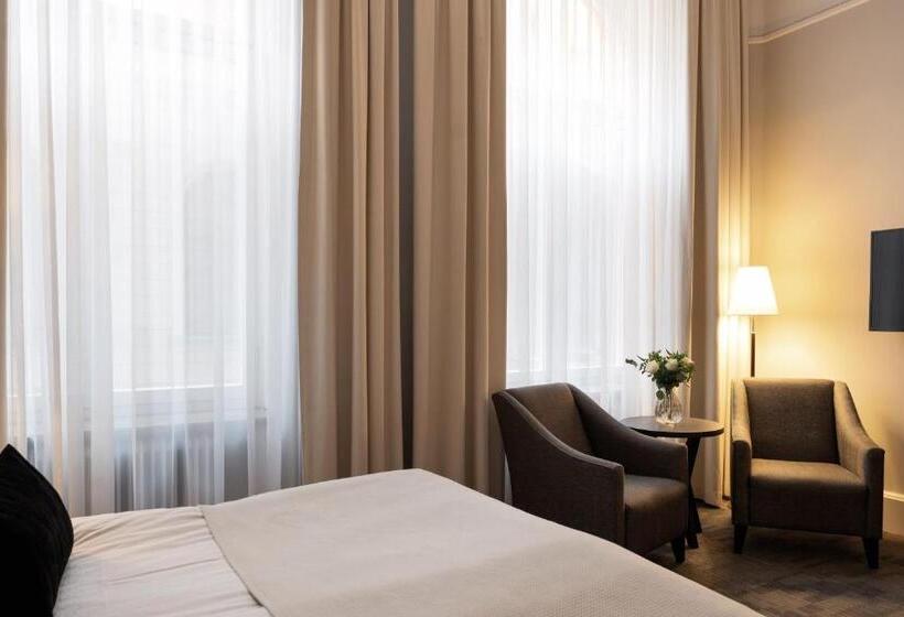 Номер Deluxe, Elite Grand Hotel Gävle