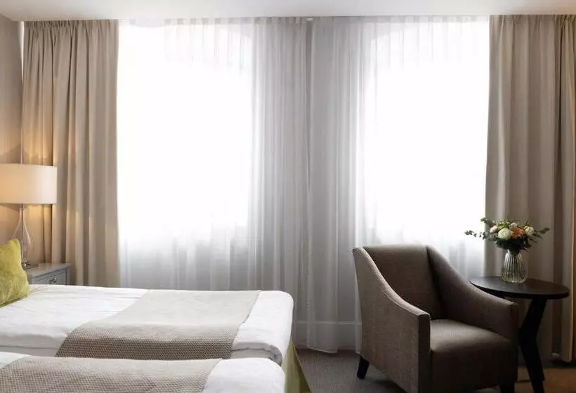 １階のスーペリアルーム, Elite Grand Hotel Gävle