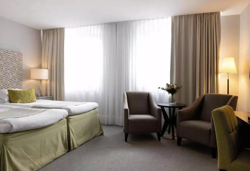 １階のスーペリアルーム, Elite Grand Hotel Gävle