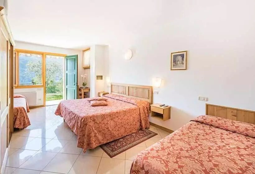 Standard-huone Vuoristonäkymä, Albergo Rusall