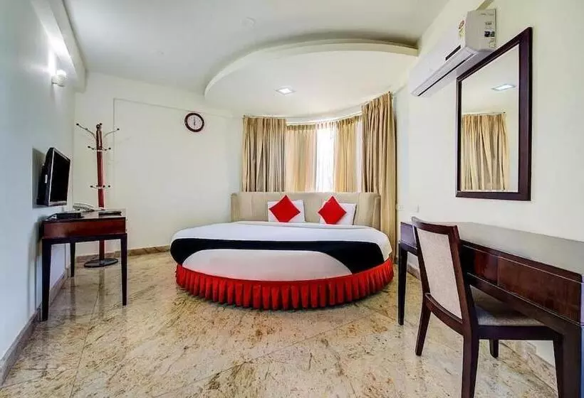 Standard-huone King-vuode, Crystal Paark Inn By Blu Orchid Groups