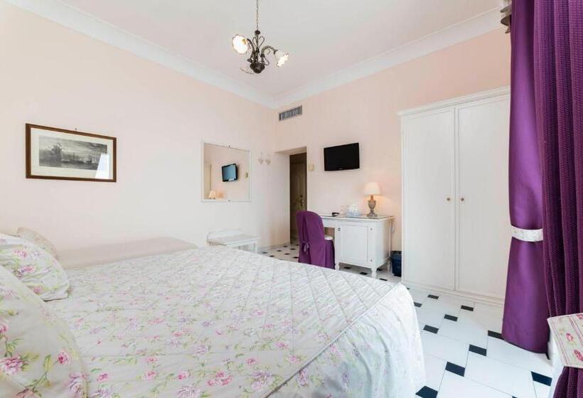 Triple Room Sea View, Il Nido