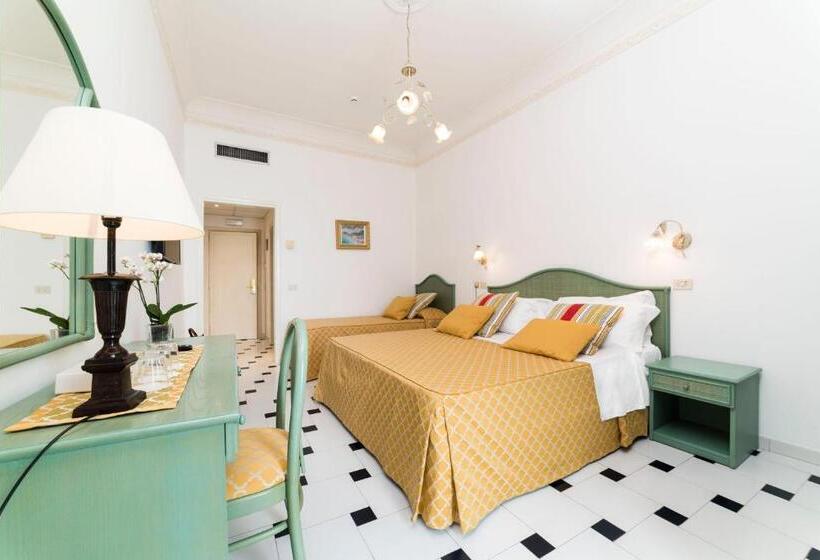 Triple Room Sea View, Il Nido