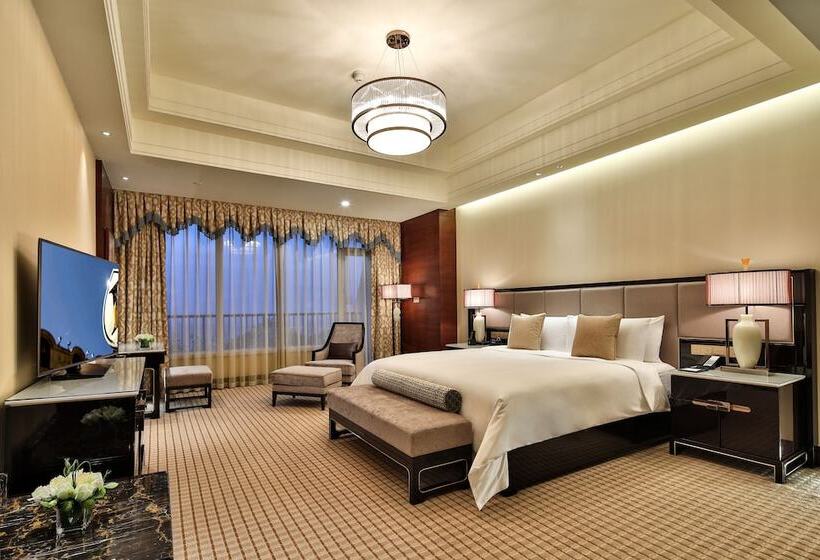 סוויטה נוף להרים, Intercontinental Sancha Lake, An Ihg