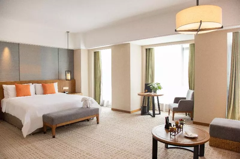 プレミアムルーム, Intercontinental Sancha Lake, An Ihg