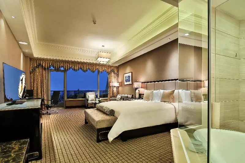 プレミアムルーム, Intercontinental Sancha Lake, An Ihg