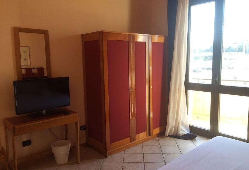 4인용 스탠다드 룸, Miramare