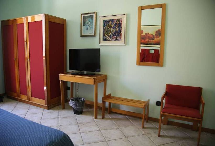 4인용 스탠다드 룸, Miramare