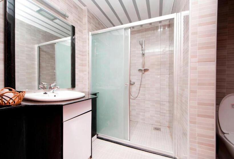 带观景的标准间, Protea Hotel By Marriott Entebbe