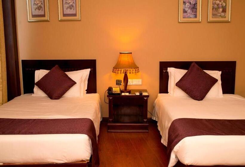 اتاق استاندارد با چشم‌انداز, Protea Hotel By Marriott Entebbe