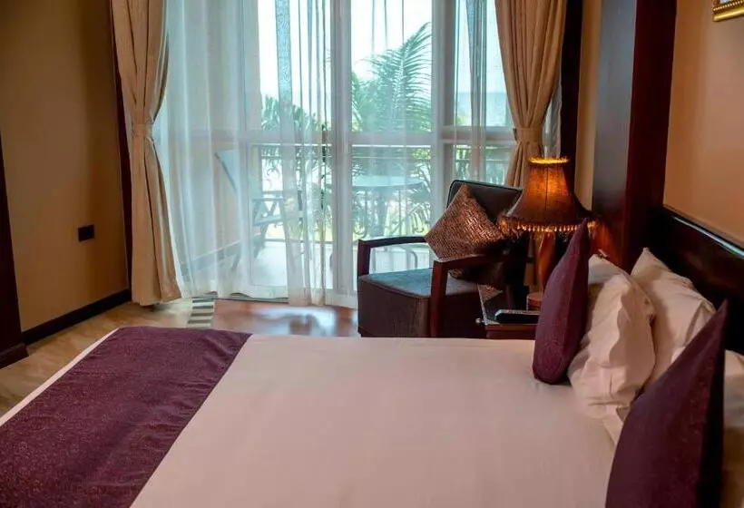 اتاق استاندارد با چشم‌انداز دریاچه, Protea Hotel By Marriott Entebbe