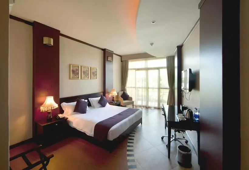 اتاق استاندارد با تخت دوبل و چشم‌انداز, Protea Hotel By Marriott Entebbe