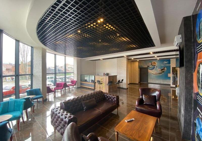 اتاق استاندارد با چشم‌انداز, Protea Hotel By Marriott Entebbe