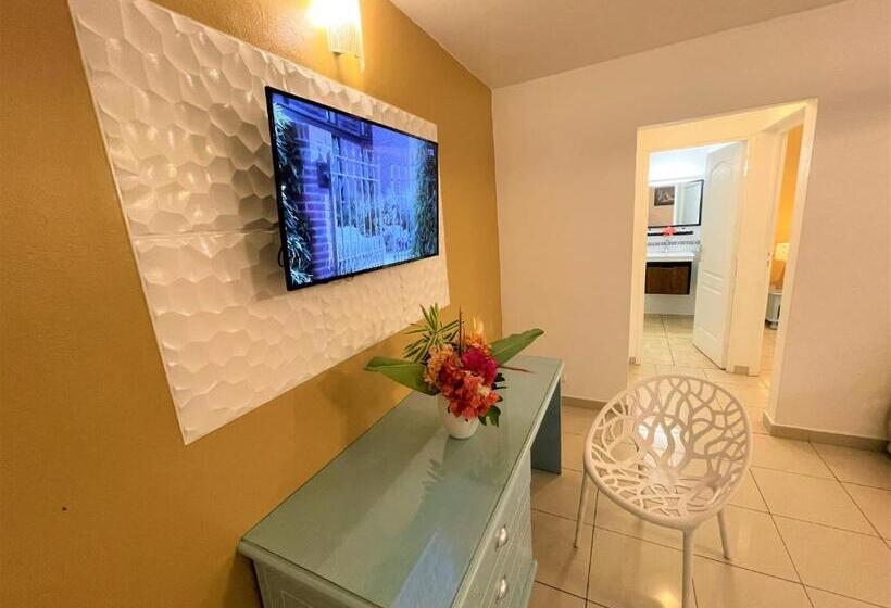 سوییت سوپریور, Résidence Tropicana Suites