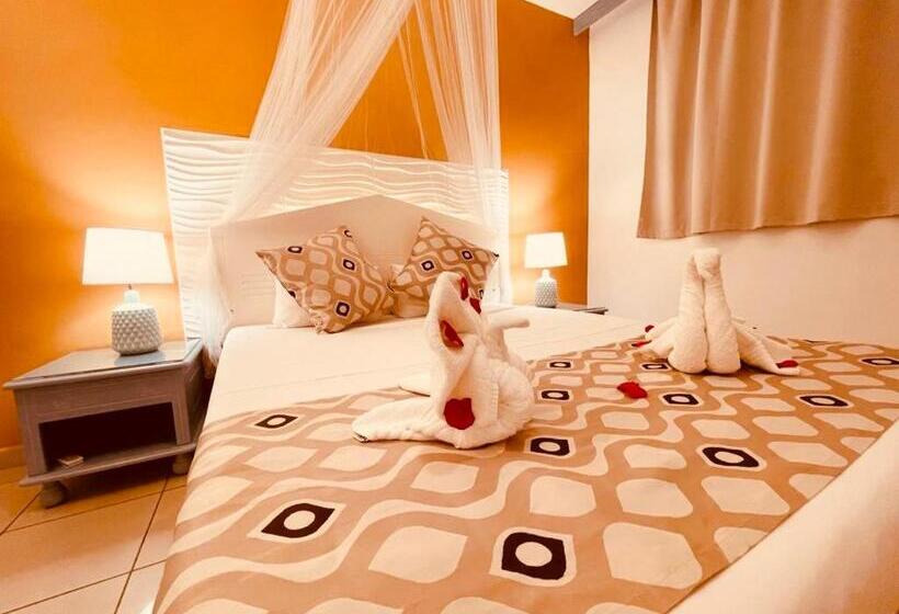 سوییت, Résidence Tropicana Suites