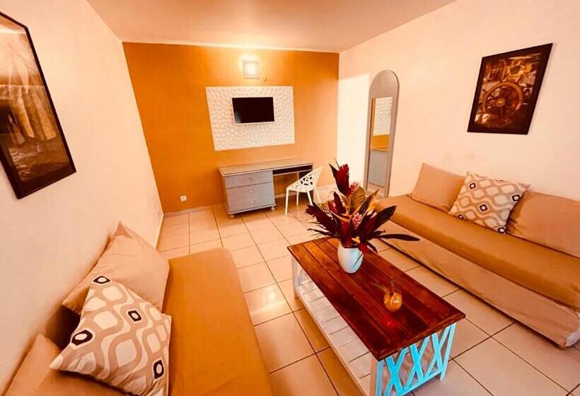 سوییت, Résidence Tropicana Suites