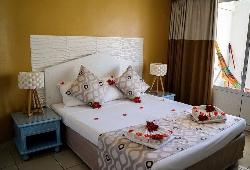 سوییت خانوادگی, Résidence Tropicana Suites