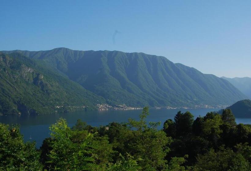 Номер Стандарт Вид на Озеро, Albergo Rusall