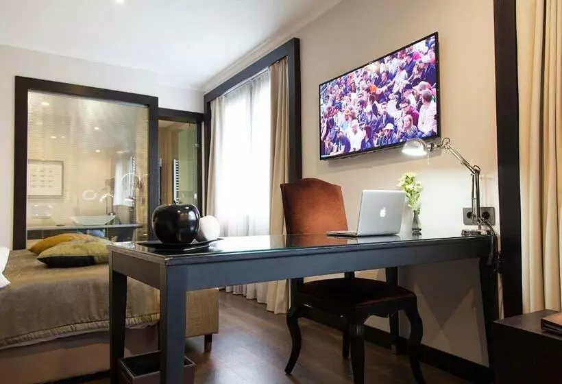 Deluxe-huone, Quentin Boutique Hotel