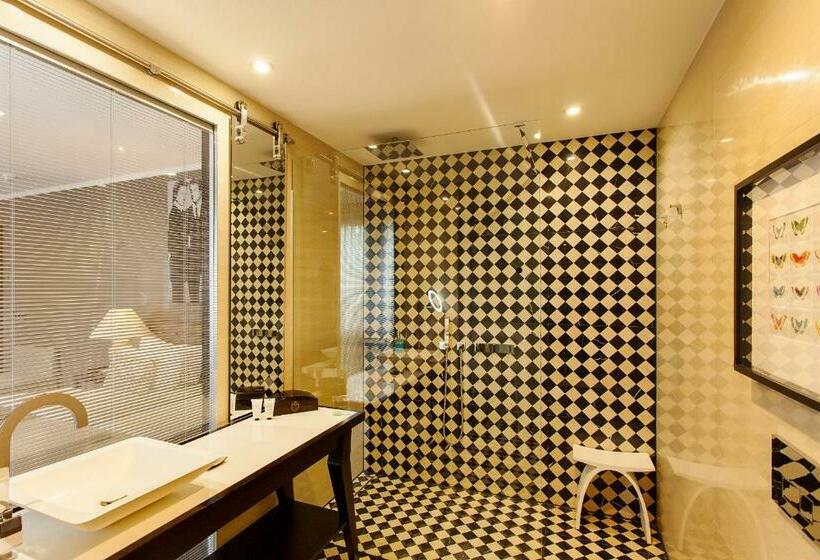 اتاق لوکس, Quentin Boutique Hotel