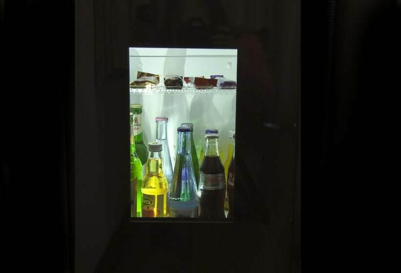 سوییت جونیور, Quentin Boutique Hotel