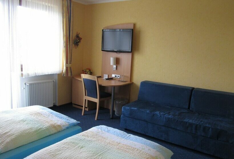 غرفة قياسية, Land Gut Hotel Zur Burg Nürburg