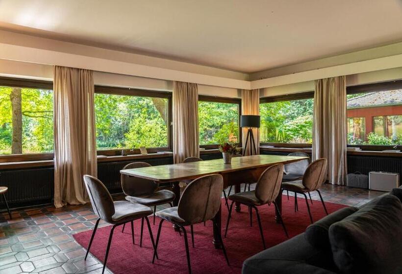 Дом 1 Спальня, Schloss Auel Boutique Hotel & Design Golf Lodge