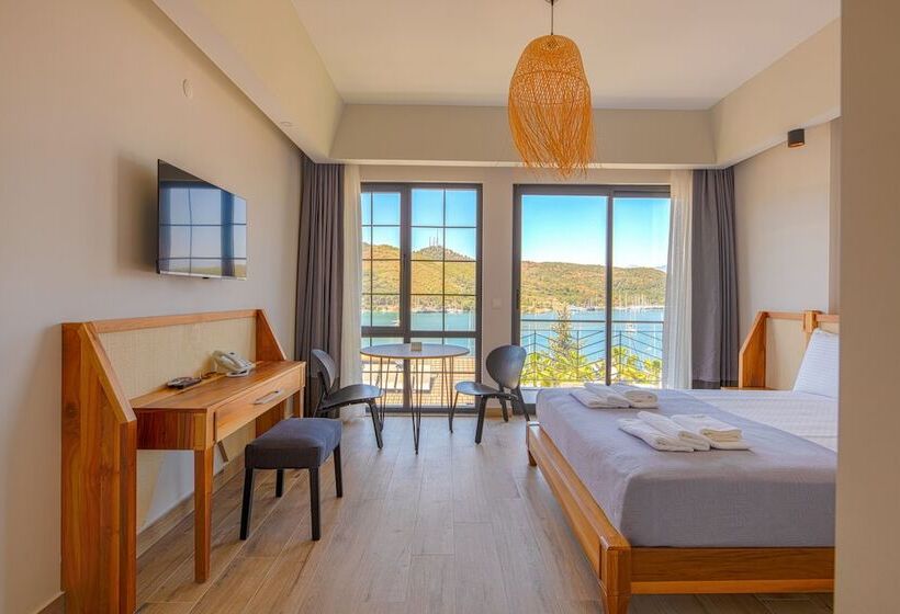 Семейный Номер Вид на Море, Bliss Loft