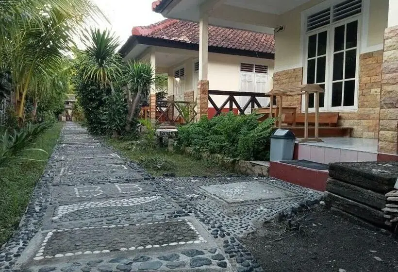 اتاق اکونومی, Homestay Lucu 2