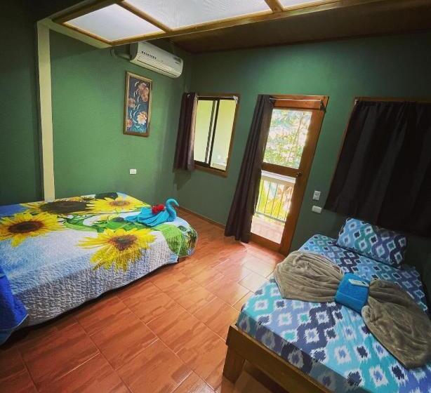 اتاق لوکس, Ceiba Lodge