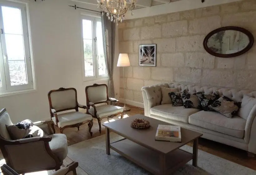 İki Katlı Oda, Maison Saint Jacques