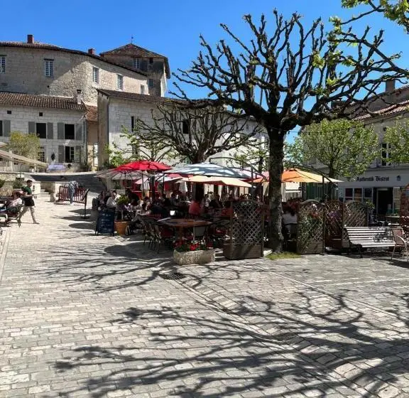 İki Katlı Oda, Maison Saint Jacques