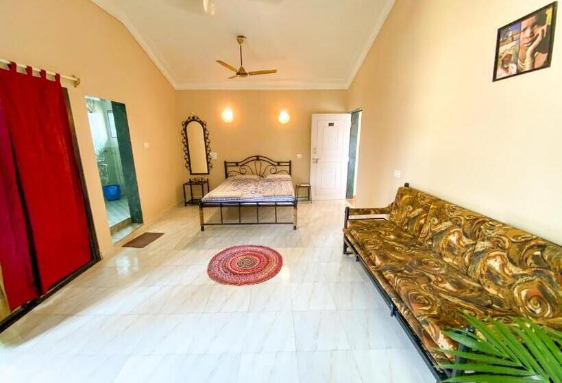 발코니 디럭스 룸, Nomadgao Vila Nova Comfort, Great Views, Fast Wifi & Interesting People