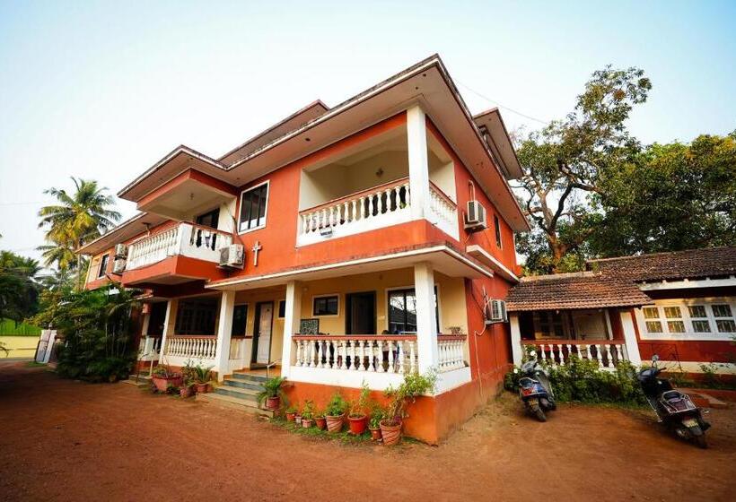 带阳台的豪华间, Nomadgao Vila Nova   Comfort, Great Views, Fast Wifi & Interesting People