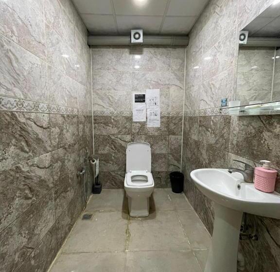 تختخواب در اتاق مشترک, Rahat