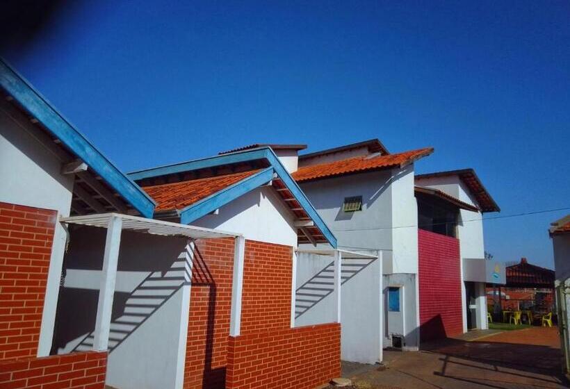 کلبه ییلاقی, Camping Pousada Primavera Olímpia