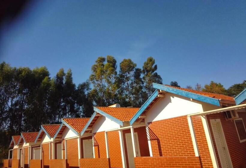 کلبه ییلاقی, Camping Pousada Primavera Olímpia