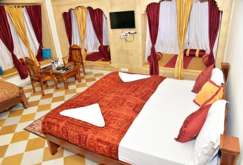キングサイズベッドのスーペリアルーム, The Jaigarh Palace Jaisalmer